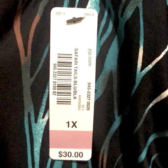 Worthington Crowl Neck Top, Size 1X - Picture 9 of 9